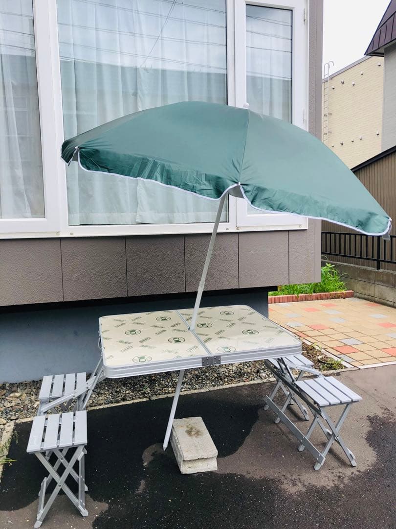 荻*ン様 Coleman ピクニックテーブル　ビーチパラソル