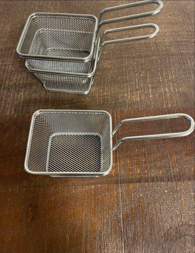 【10/19日曜まで】4つ)ステンレス製四角形ストレーナー　【新品未使用】