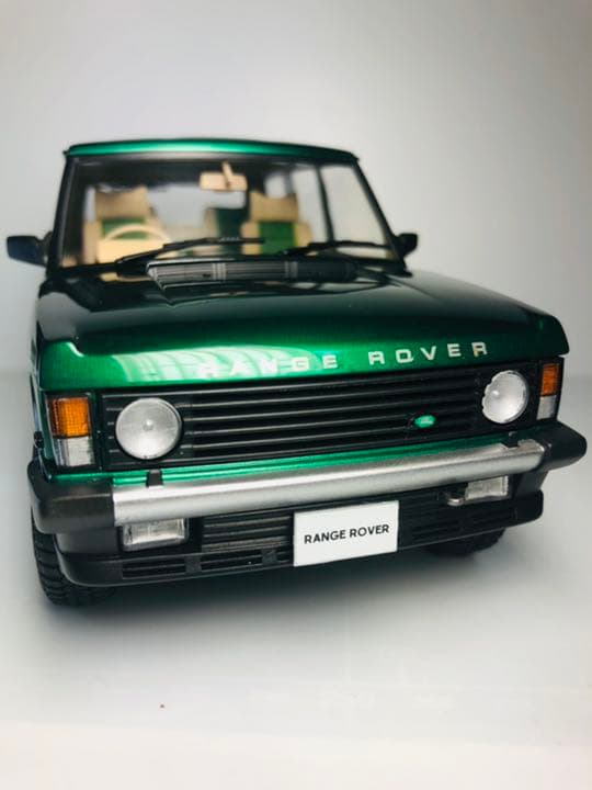 クラシックレンジローバー　アーデングリーン　アオシマ1/24