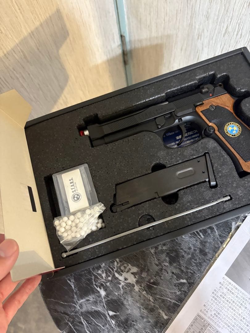 サムライエッジ　ジルバレンタインモデル　ソフトエアガン