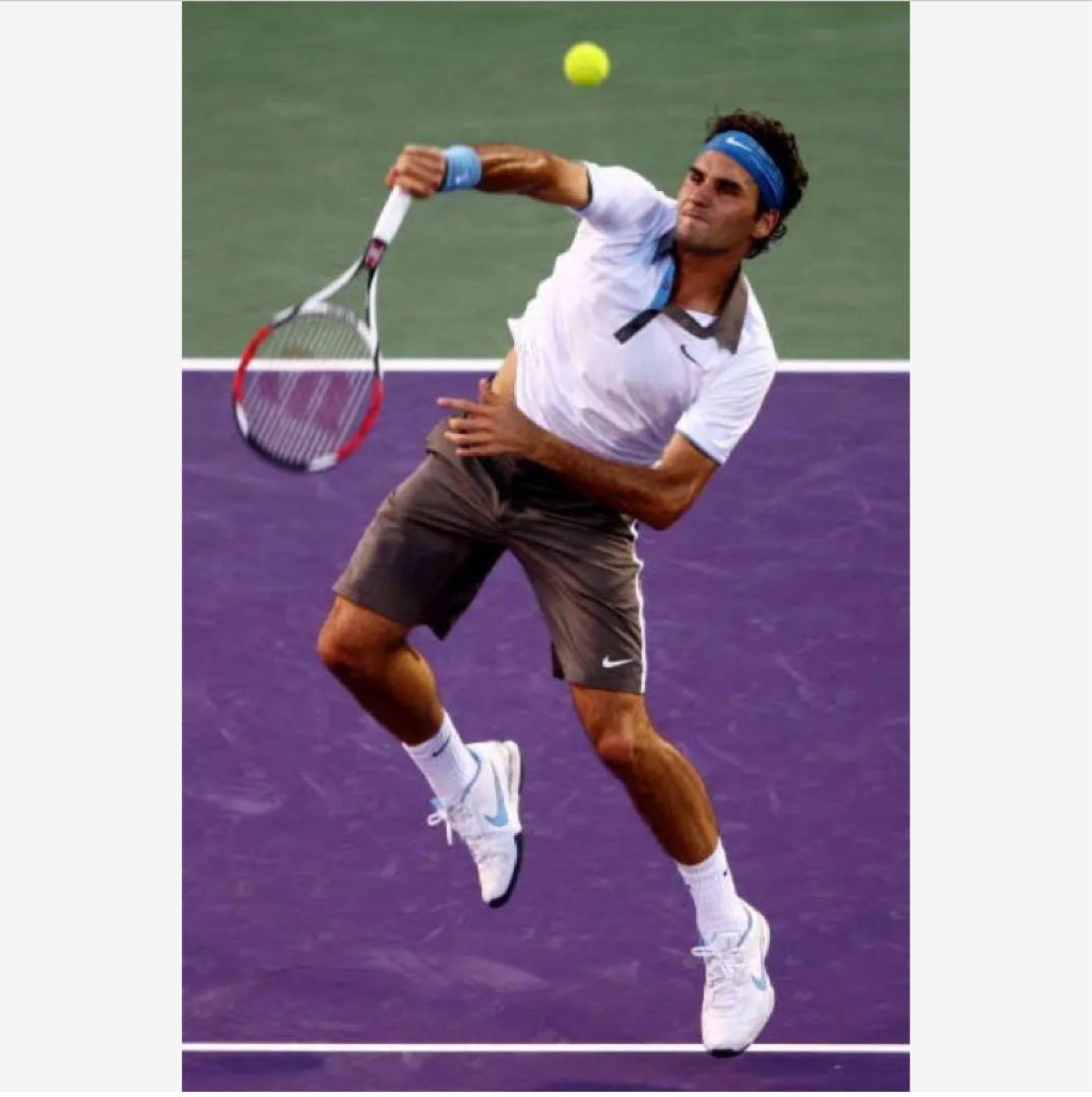 フェデラー　ナイキ　ポロシャツ　2009年モデル Sサイズ