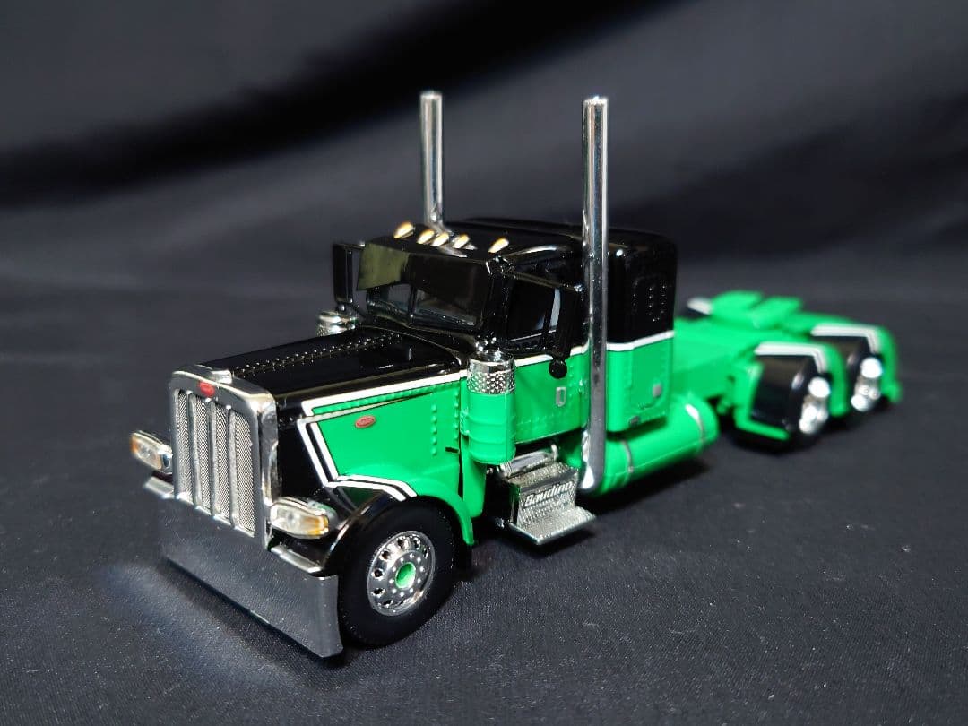 DCP1/64 Peterbilt389 アメリカトラック野郎 デコトラミニカー