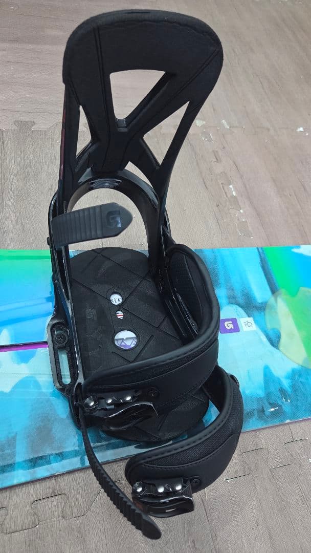 ​【BURTONセット】FEATHER 144cm ＆ ブーツ25cm