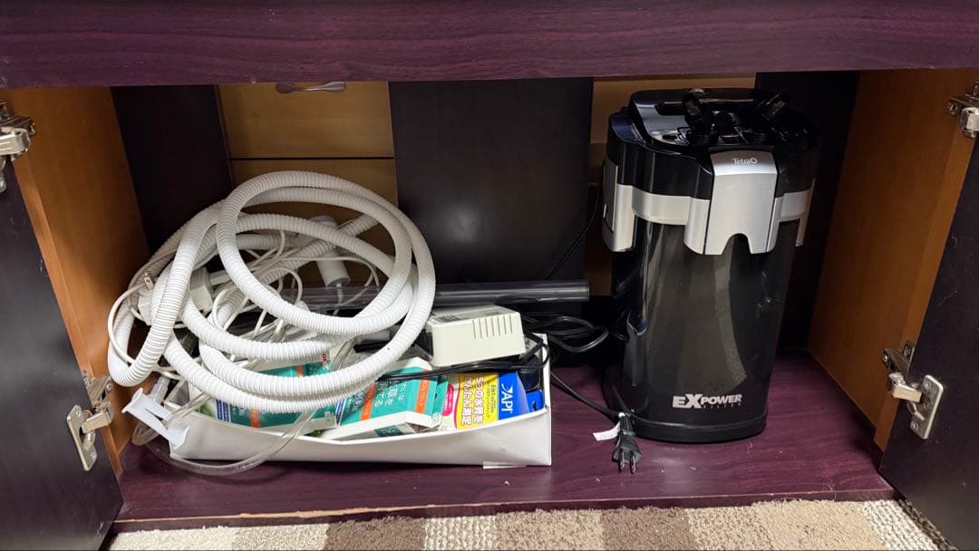 【BBWさま専用】【取りに来ていただける方】90cmスリム水槽＆水槽台&ライト＋