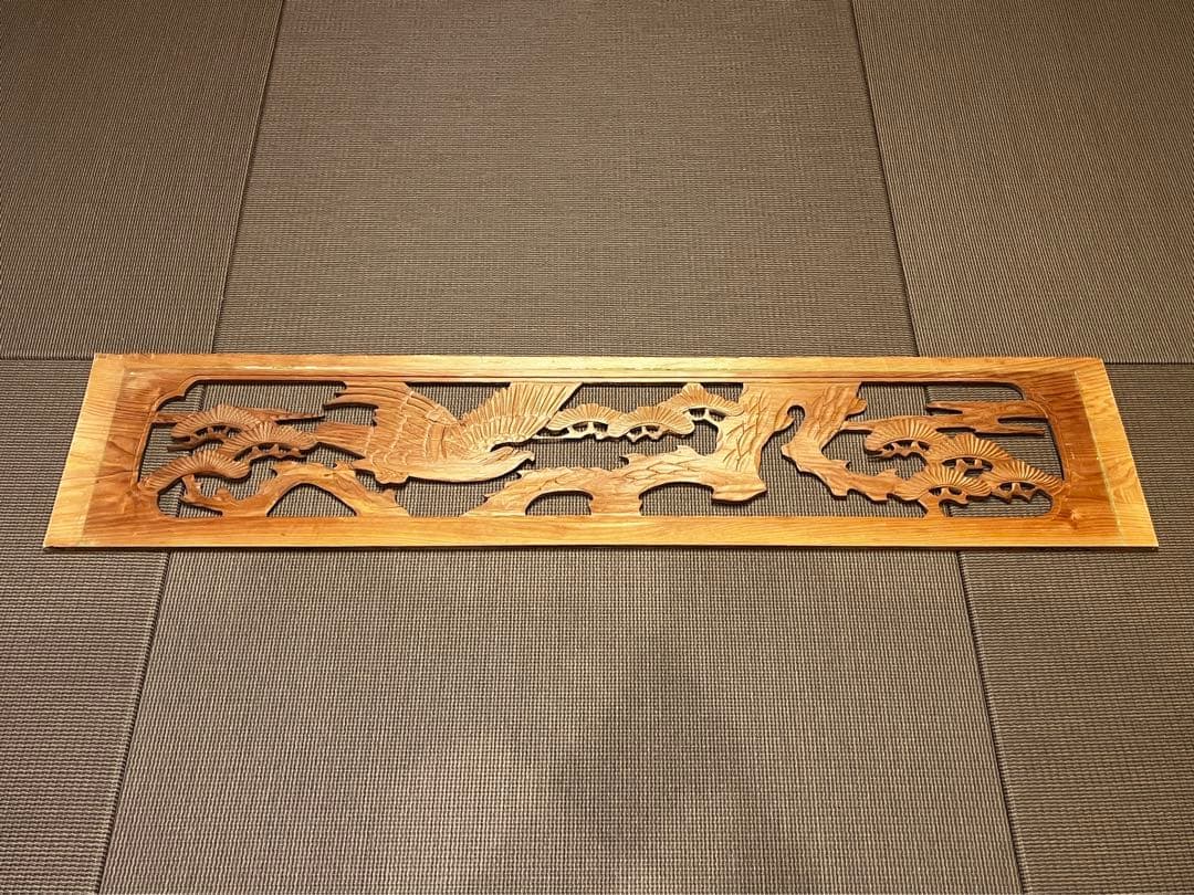 超絶希少★良品 アンティーク建具 木彫りの両面彫刻 欄間（らんま）松に鷹 1枚