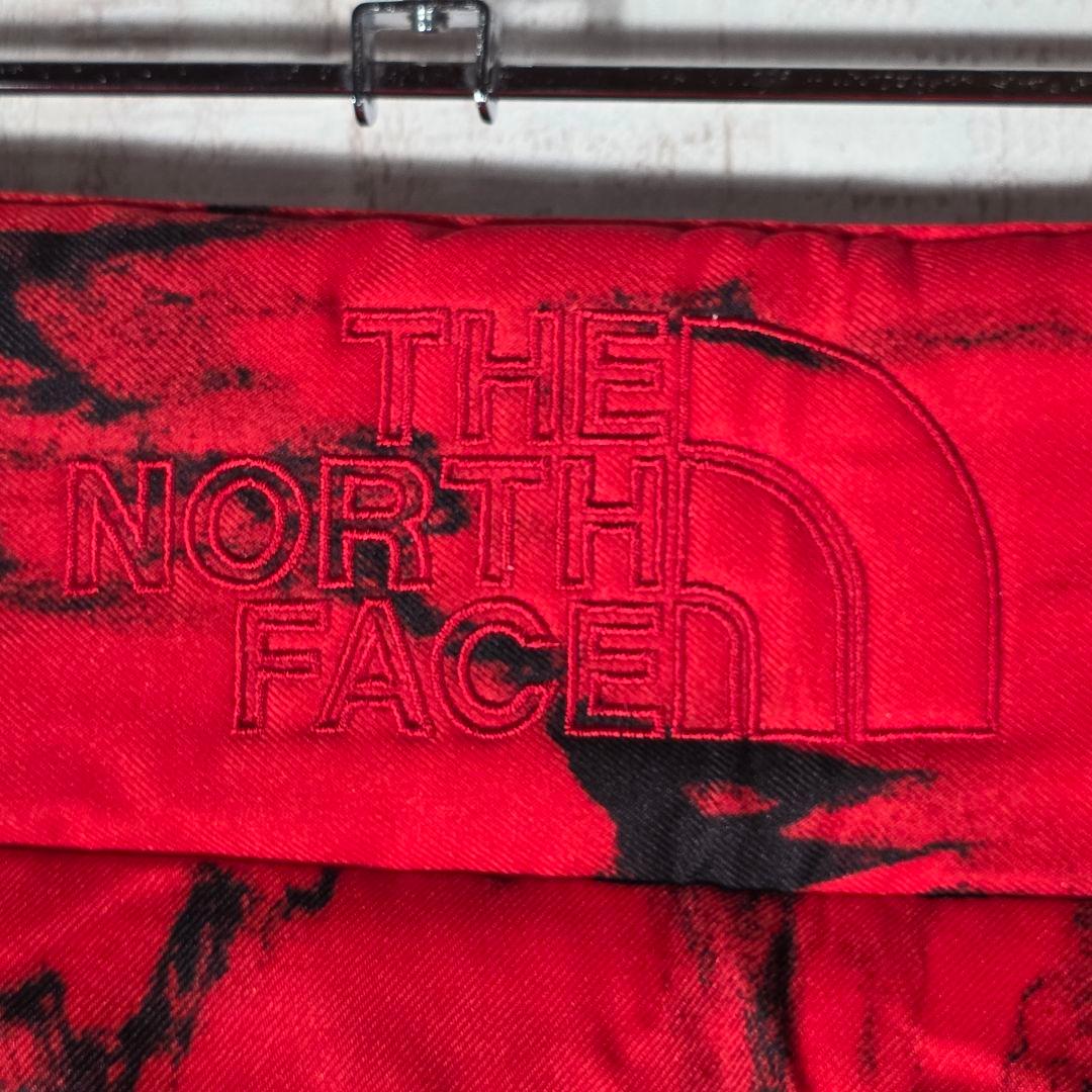 新品未使用✨️ノースフェイス スノーウエア スノーパンツ スキーパンツ 赤黒M