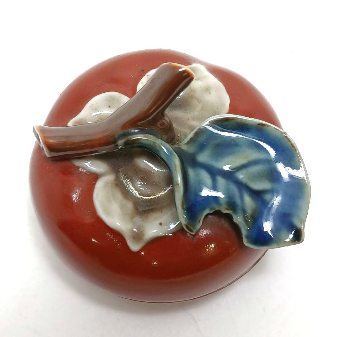 Y3117-2 酒井田柿右衛門 染錦柿形 香合 角福印 箱　の