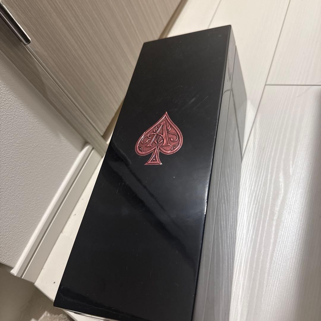 アルマンド ロゼシャンパン ボックス入り 新品未開封