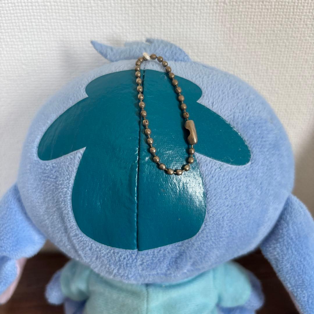 ディズニー スティッチ 香港 ぬいぐるみ 限定 スクランプ服