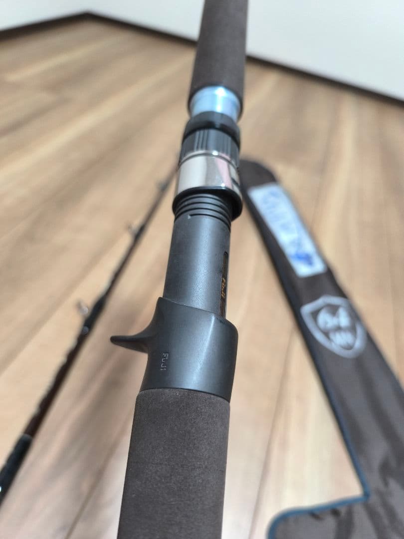 【美品】ツララ ボンバダアグア ミヌアノ64