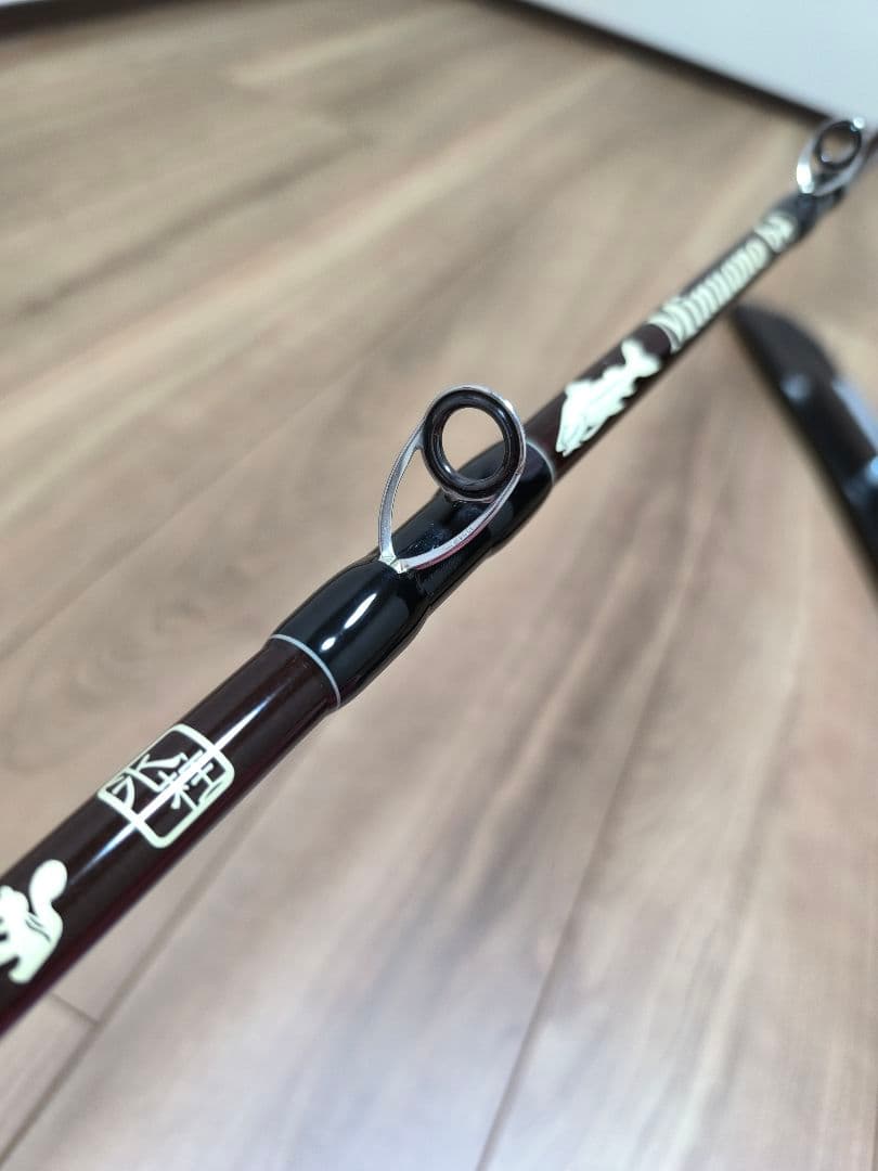 【美品】ツララ ボンバダアグア ミヌアノ64