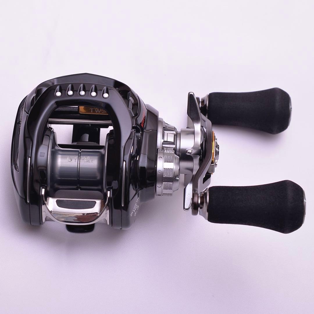 ダイワ ジリオン TW HD 1520H ベイトリール リールカバー付き