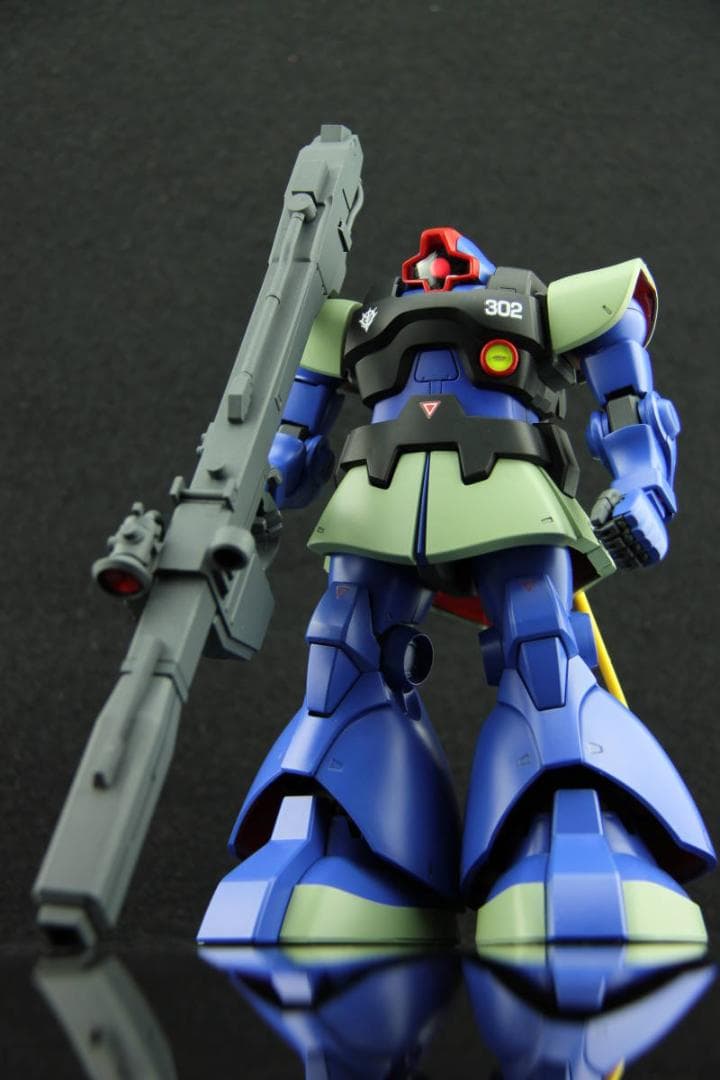 [塗装済完成品]MG 1/100MS-09R リック・ドム アナベル・ガトー仕様