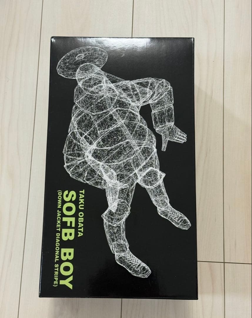 【箱あり】　小畑多丘 TAKU OBATA SOFB-BOY 蓄光ソフビ