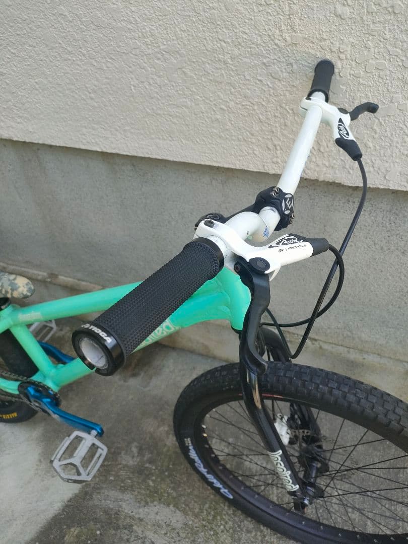 inspired fourplay 24in ストトラ　ストリートトライアル