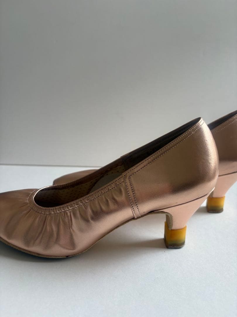 Chacott ピンク ラウンドトゥ 女性用シューズ