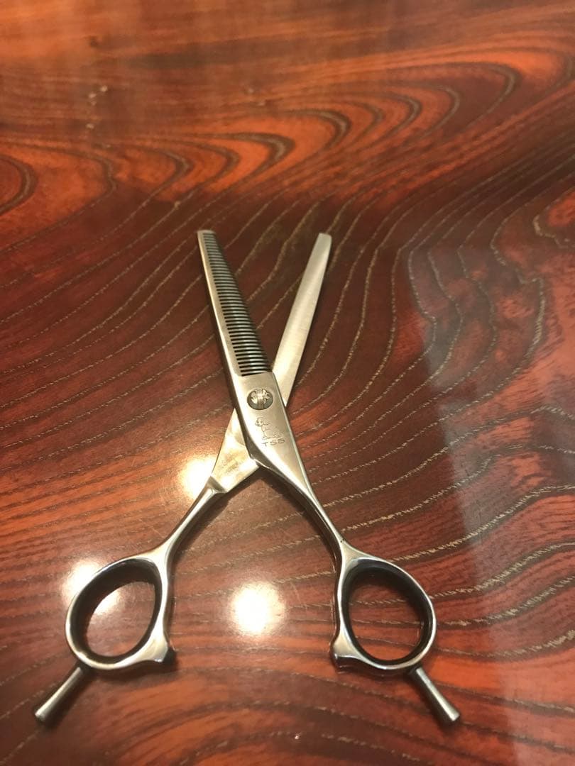 ペット用トリミングハサミセットとシザーケース