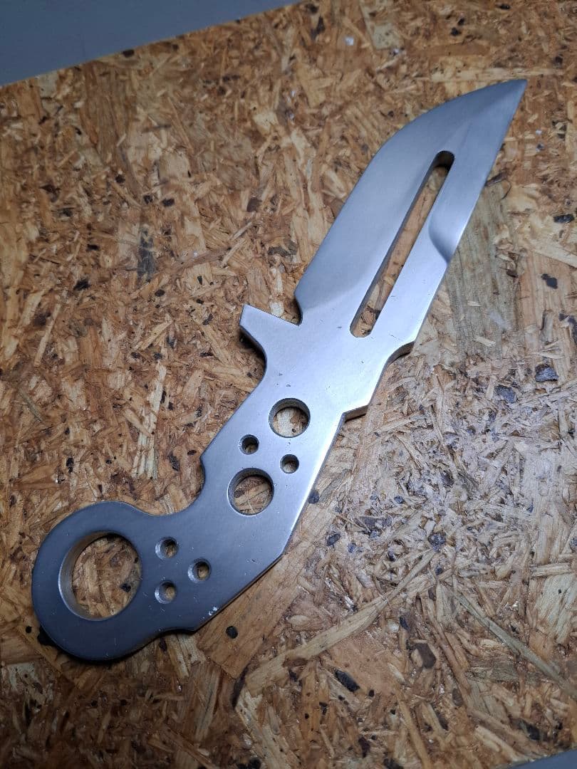 カランビット 46