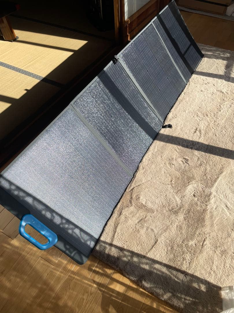 【新品・未使用】BLUETTI PV200 ソーラーパネル