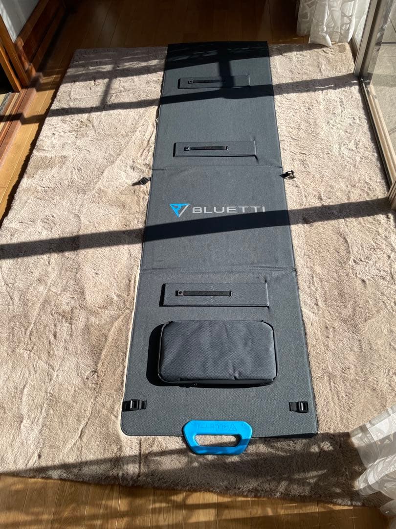 【新品・未使用】BLUETTI PV200 ソーラーパネル