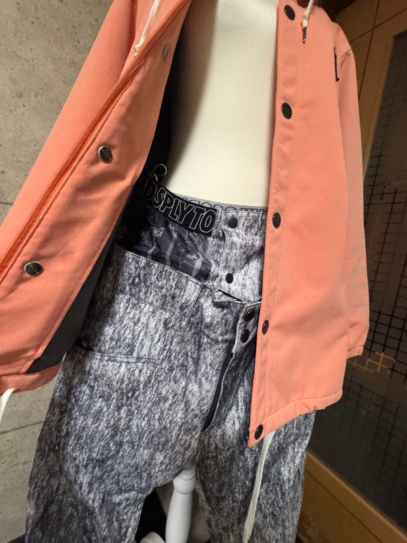 JACKFROST スノボウェア サーモンピンク 上下セット 上S 下M