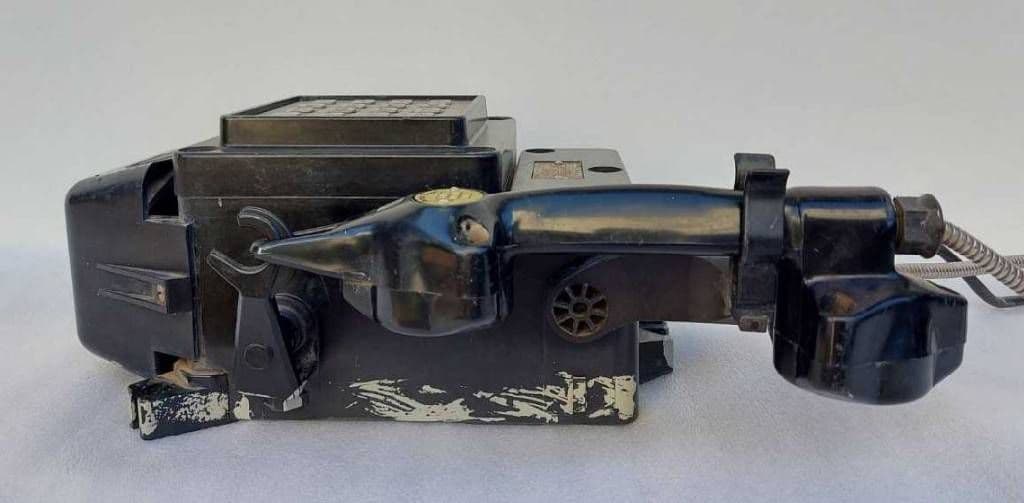 ヴィンテージ/Fernsig Essen社製/ドイツ製/ベイクライト製電話