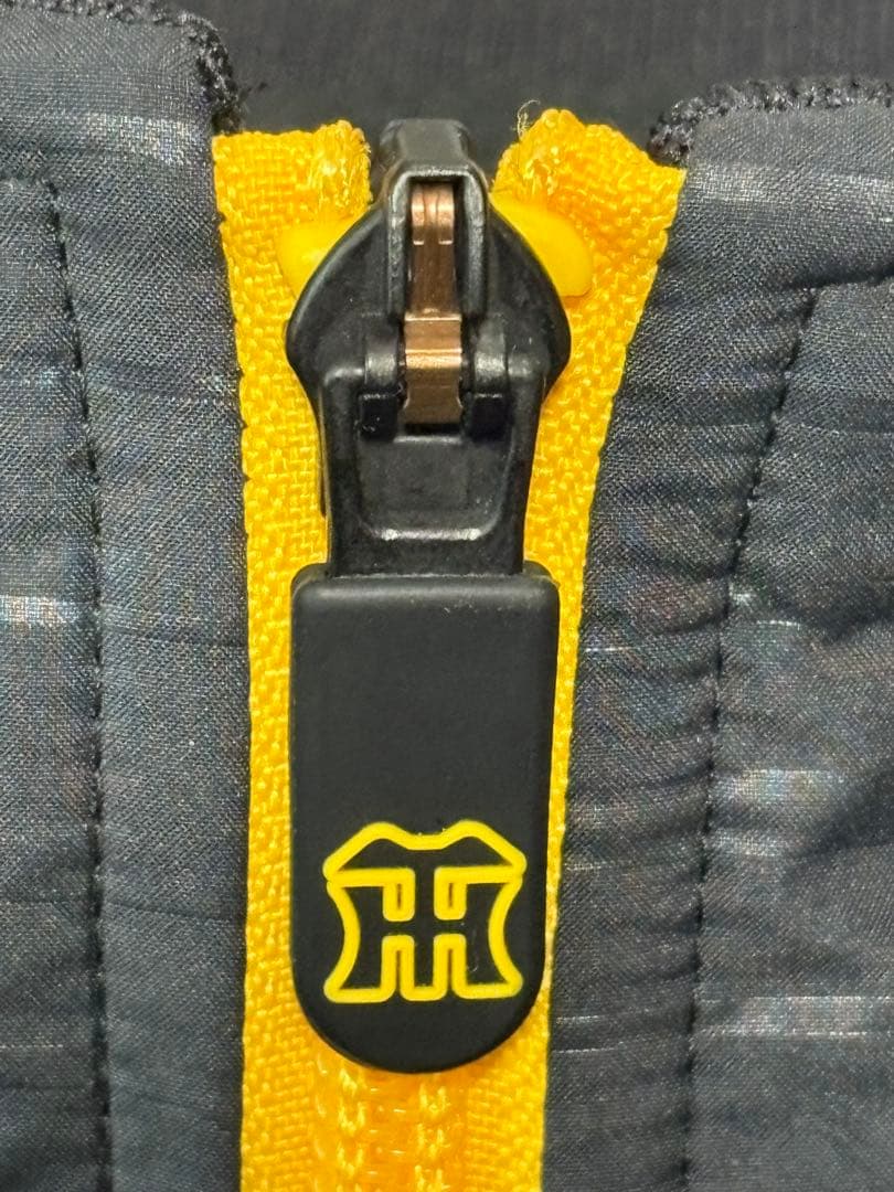 阪神タイガース　2019年グランドコート［薄手］サイズＯ(XL)ミズノ