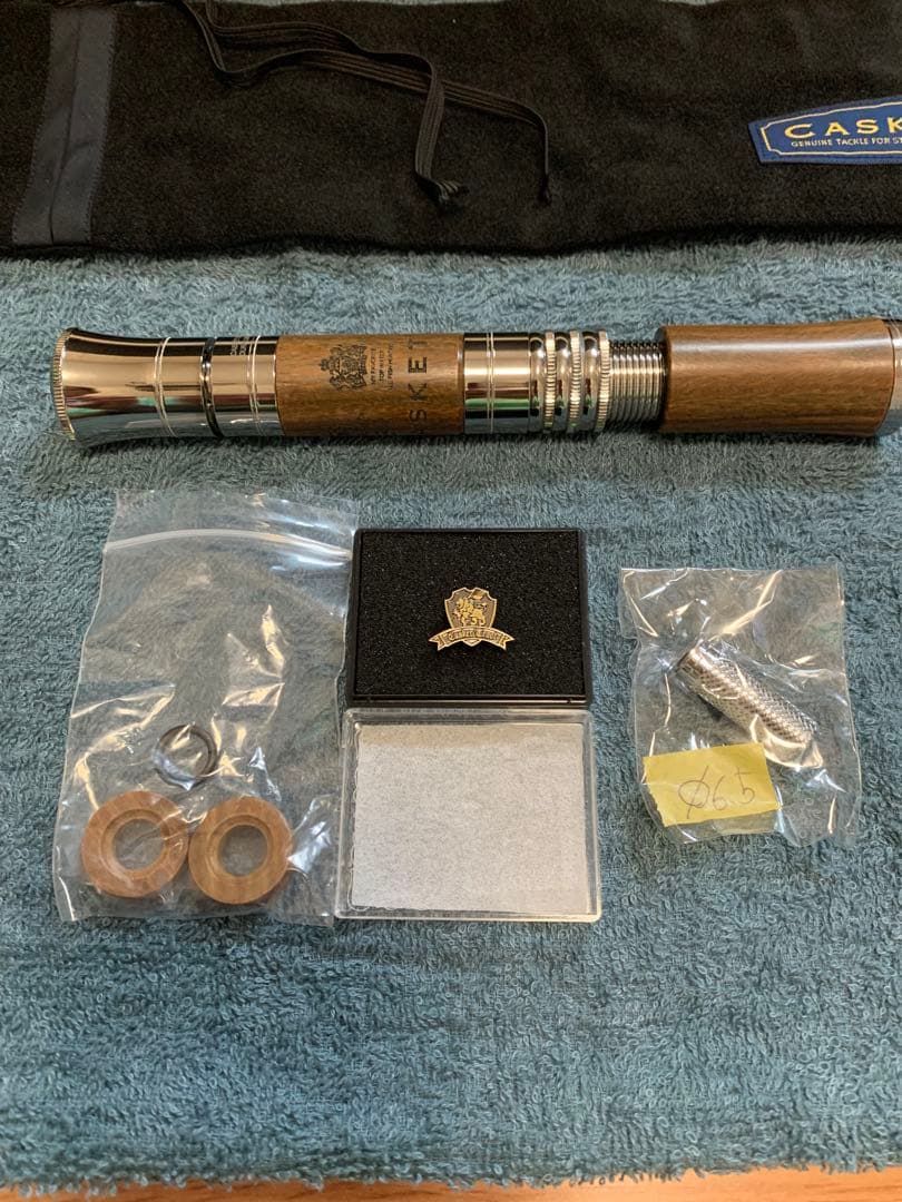 CASKET カスケット　ベゼルグリップ　エンブレムウッド