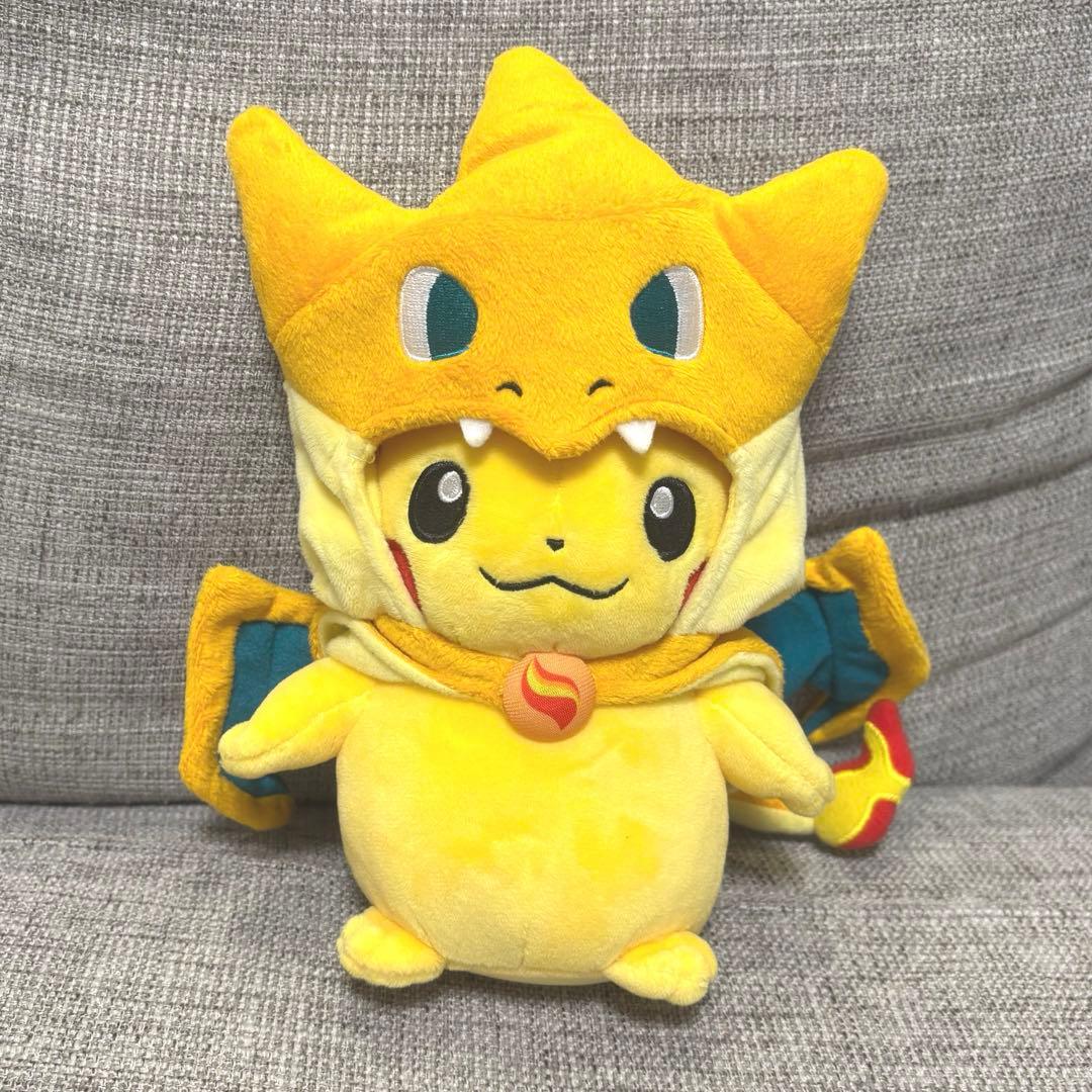 新品 ポケモンセンター ぬいぐるみ メガリザードンY ポンチョを着たピカチュウ