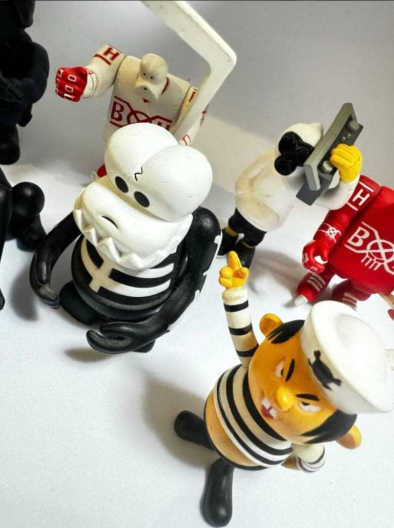 未開封★BOUNTY HUNTER【ミニ フィギュア 8体】バウンティーハンター