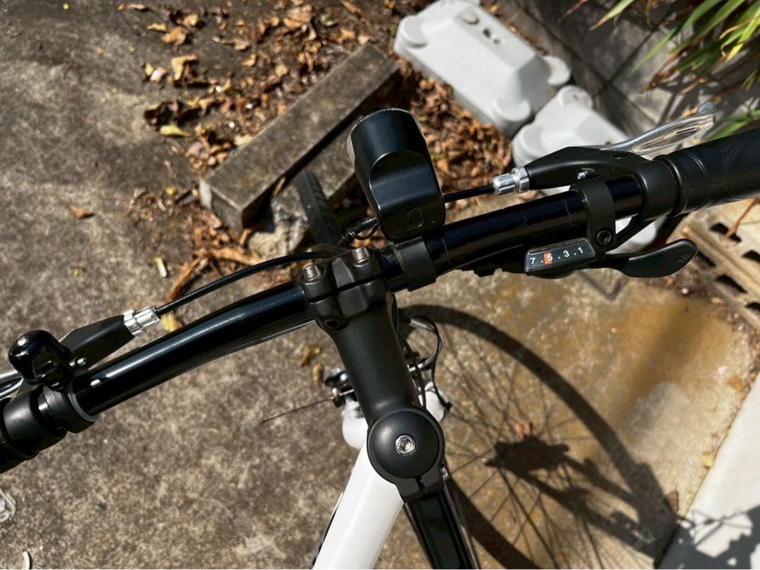 BRIDGESTONE ブリヂストン　クロスバイク ホワイト TB1