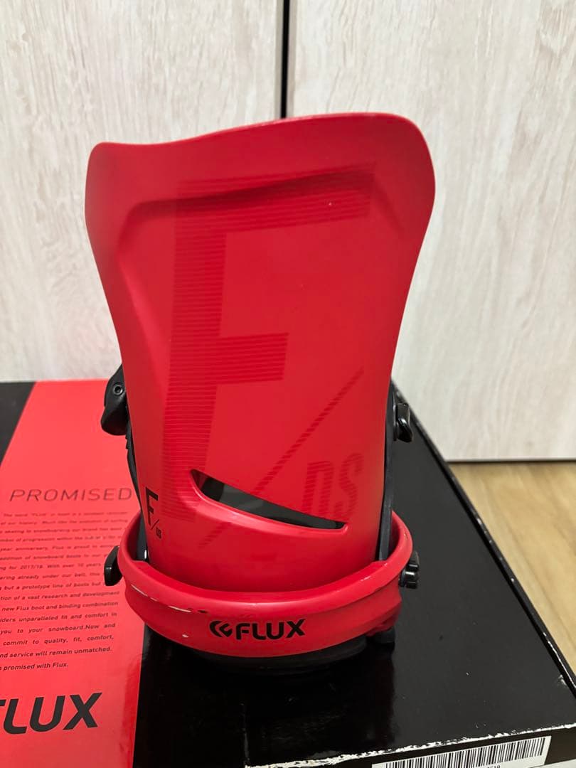 フラックス　Flux DS ディーエス　Mサイズ　L赤Rカモセット