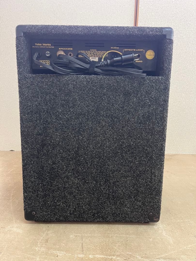 レア！Tube Works 100 W MosValve BASS ベースアンプ