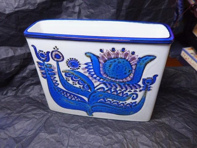 ロイヤルコペンハーゲンのFAJANCEです。とても貴重です