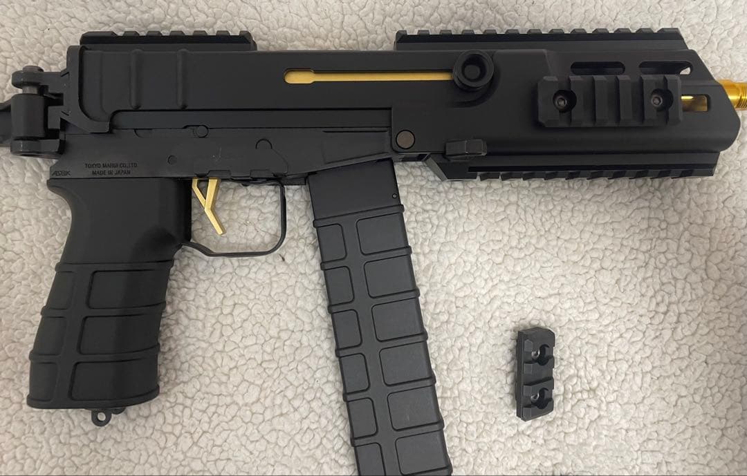 東京マルイ　スコーピオンmod 電動ガン LiPoバッテリー付き