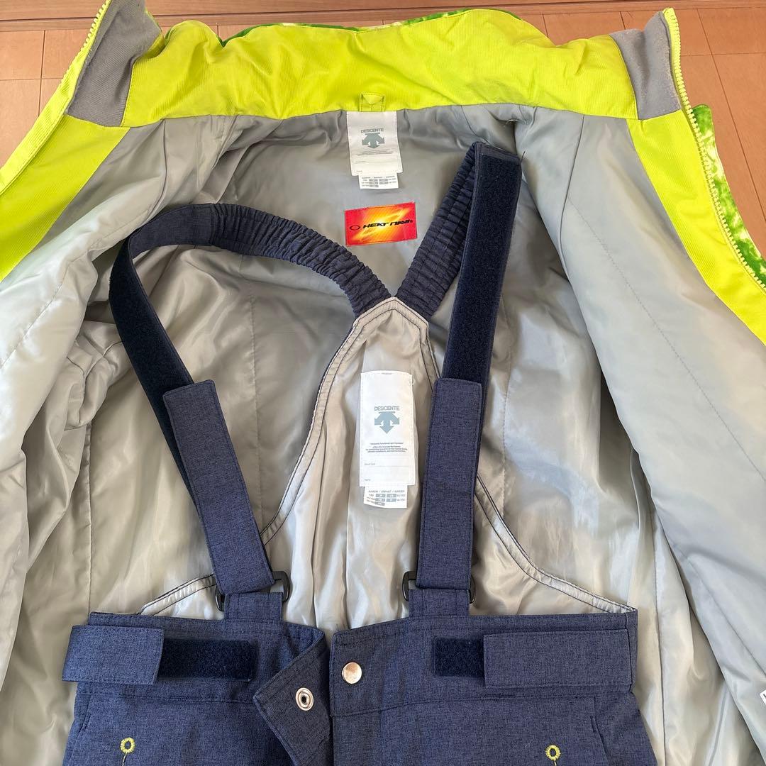 デサント　スキーウェア　男の子　女の子　150センチ　上下セット　スノーウエア