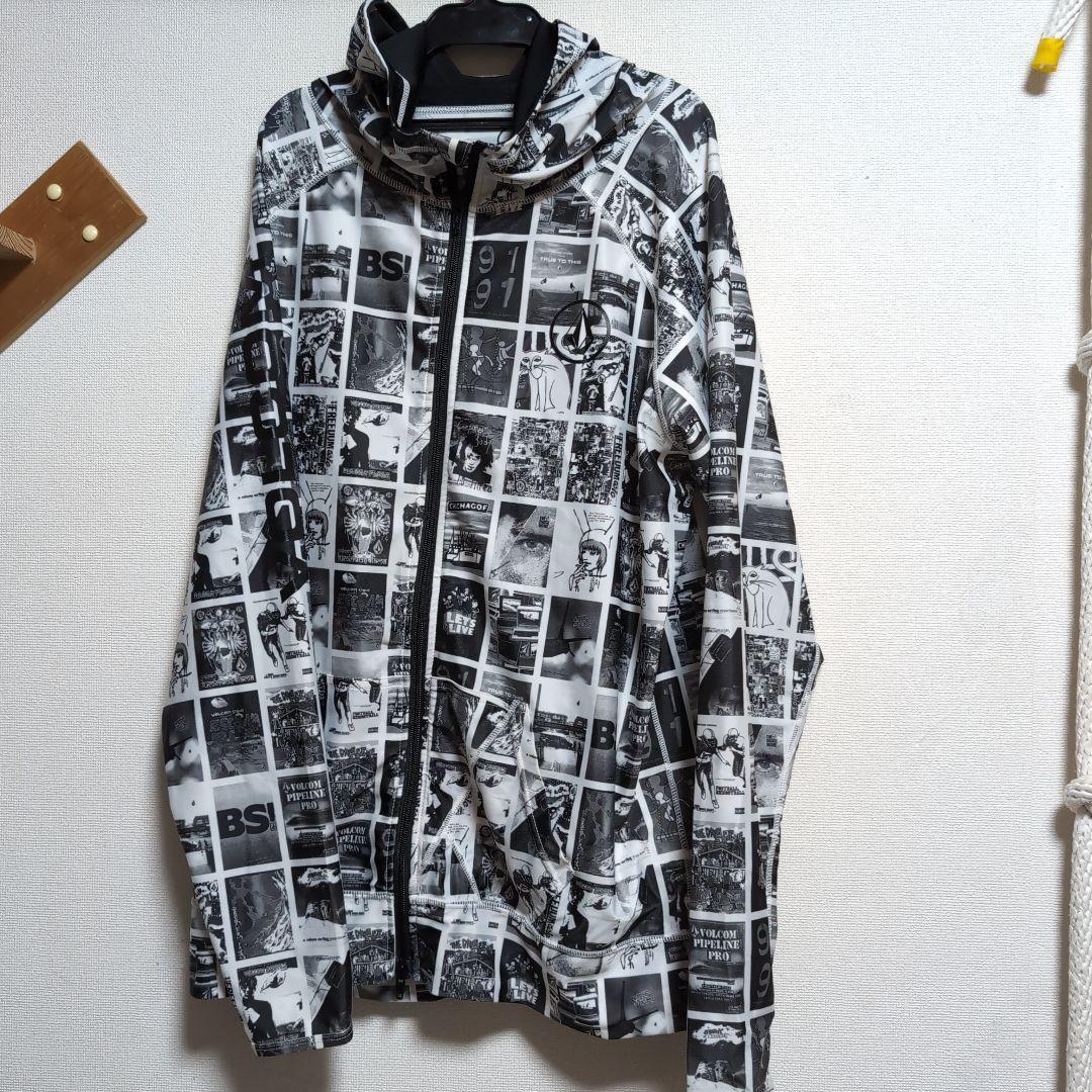 2点 VOLCOM コラージュプリント ジャケット パーカー