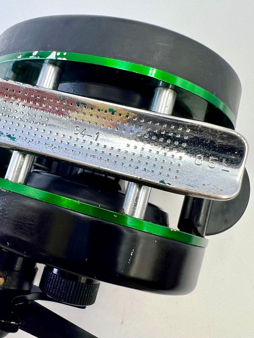 ABU GARCIA AMBASSADEUR MAG1 FLIPPINGグリーン