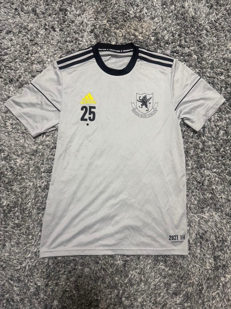 仙台育英サッカー部　トレーニングウェア3点セット　記念T2枚