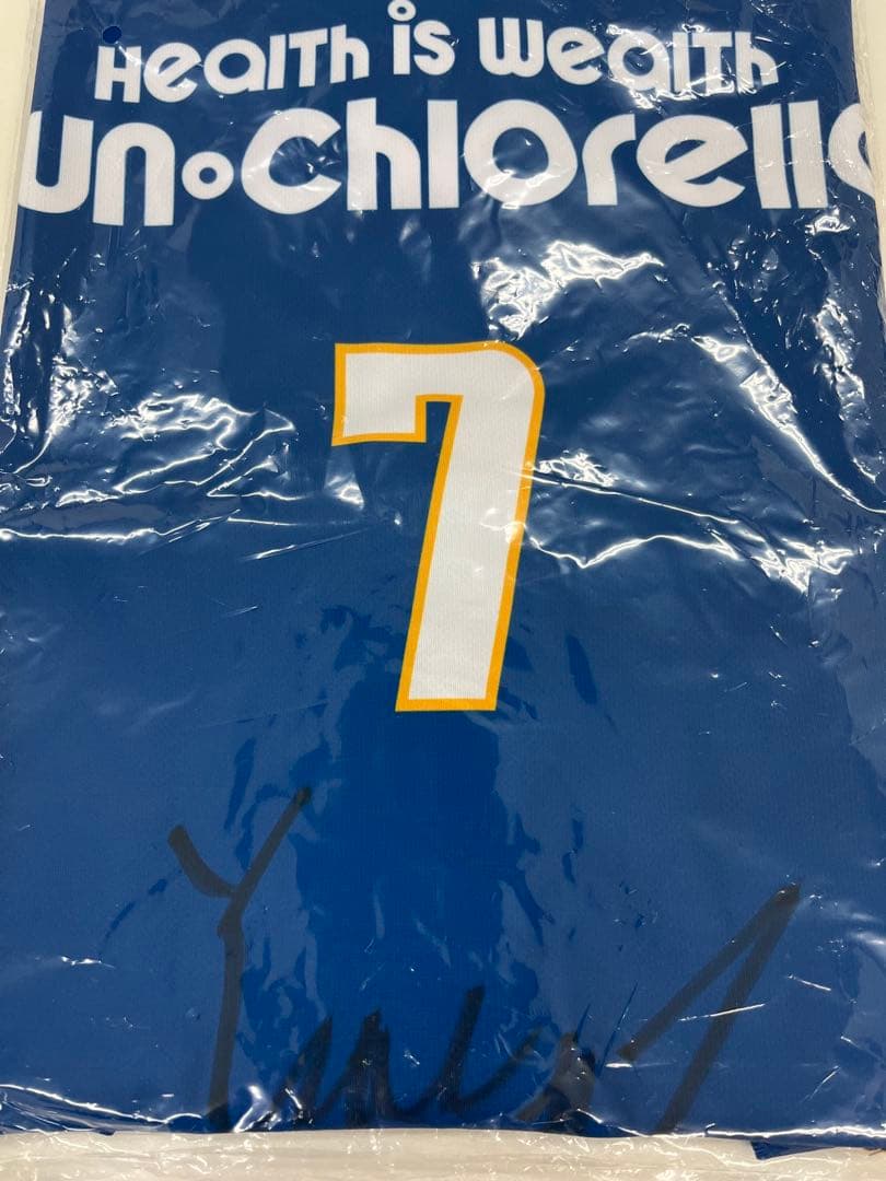 滋賀レイクス　游 艾喆 選手　直筆サイン入り ユニフォーム YU AI CHE