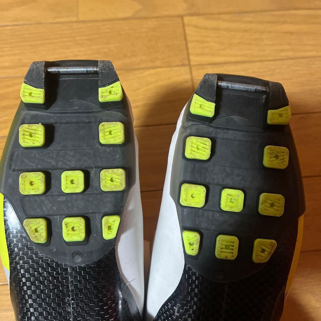 クロスカントリースキーブーツ