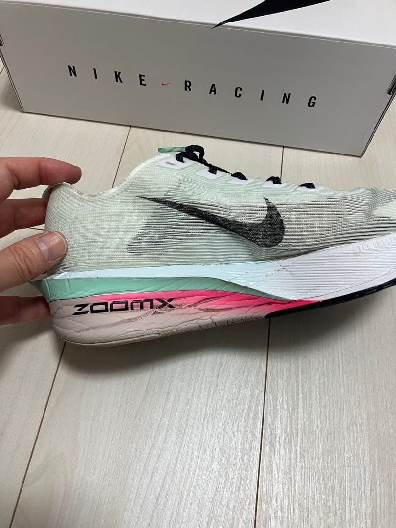Nike ヴェイパーフライnext%4 サイズ26.5