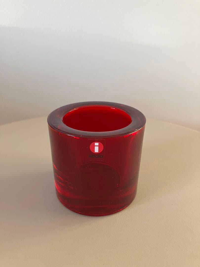 イッタラ　キビ　kivi キャンドルホルダー　レッド