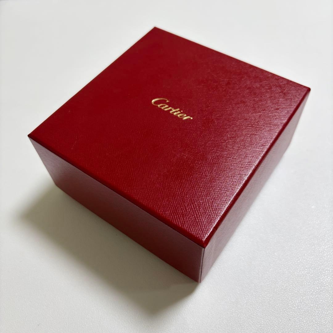 美品　カルティエ　ラブブレス　ブレスレットケース　空箱　現行品　リボン付き