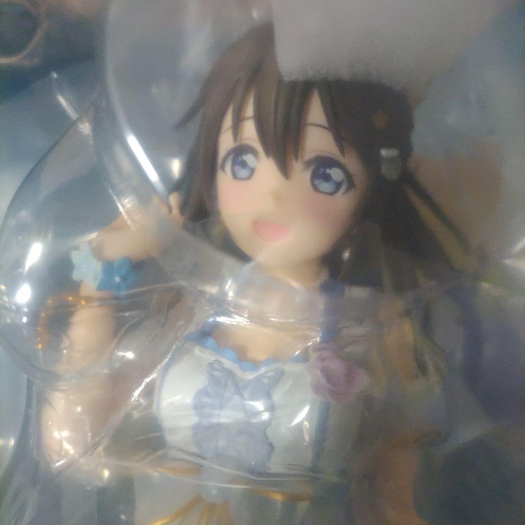 ラブライブ　虹ヶ咲学園　桜坂しずく　フィギュア　プラム