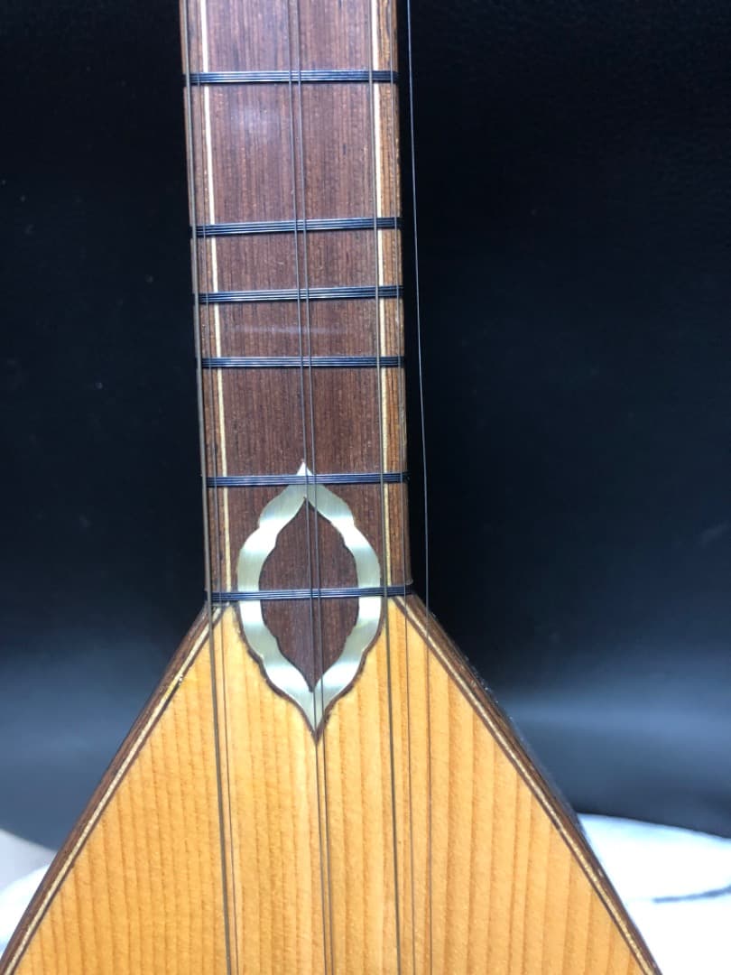 ト*ク様 トルコ製ショートスケール・バグラマ（サズ）＋ハードケース＆弦付き