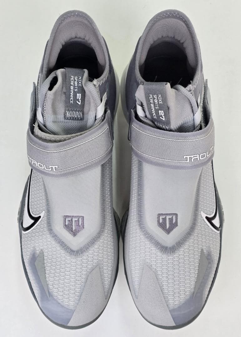 新品 ナイキ 野球 スパイク フォース ズーム トラウト8 グレー 29.0cm