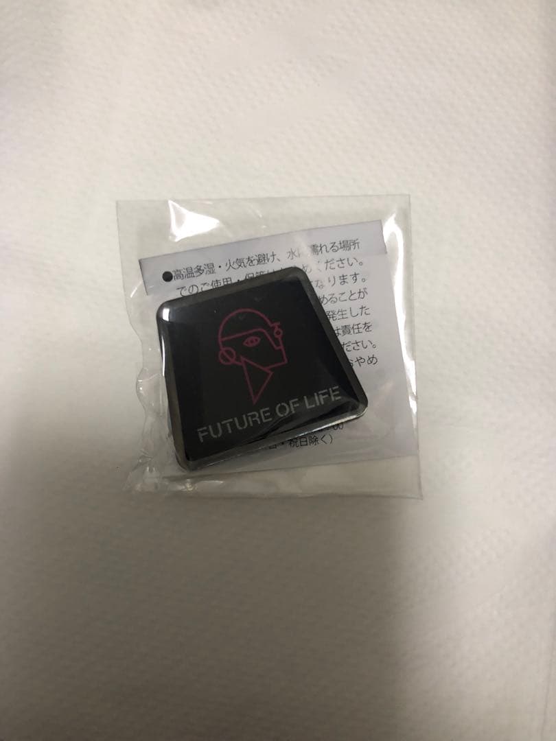 5月配布の超貴重　関西万博　FUTURE OF LIFE 非売品ピンバッジ