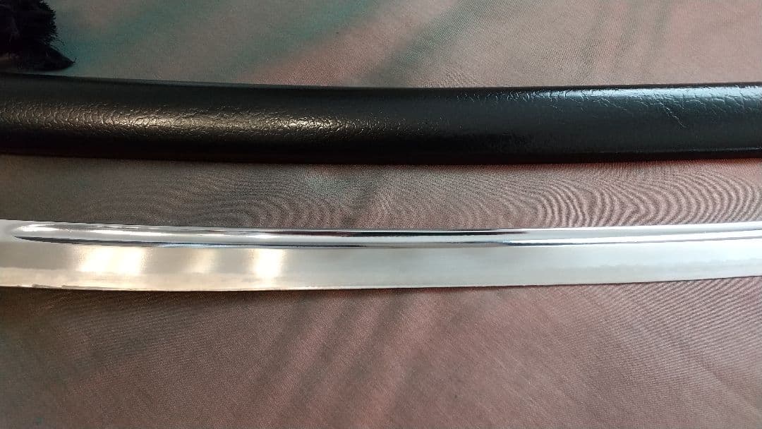 【二尺四寸一分】レザー風柄 居合刀 海鼠透かし鍔 模造刀 武具 拵え 日本刀