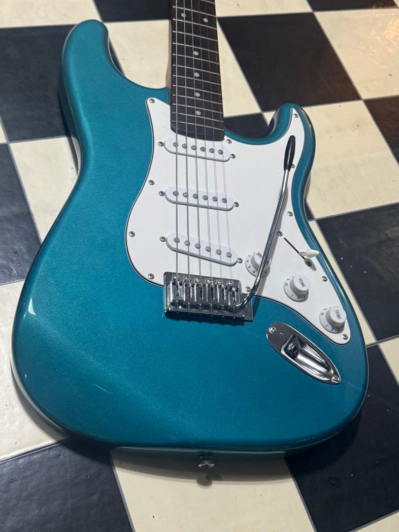 倍*ン様 詳細不明　ストラト　バリ虎　ネック メタリックブルー